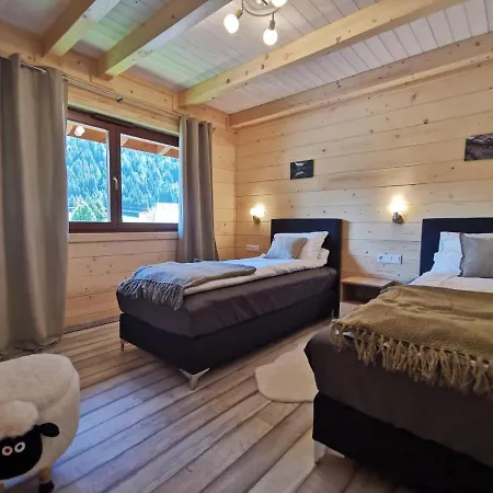 Tauern Appartements Mallnitz Extérieur photo