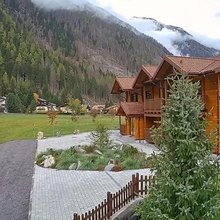 Tauern Appartements Mallnitz Extérieur photo
